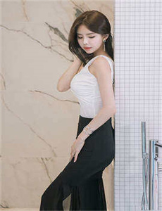 笑场