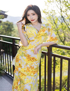 初爱视频教程完整版免费观看-妖娆美女